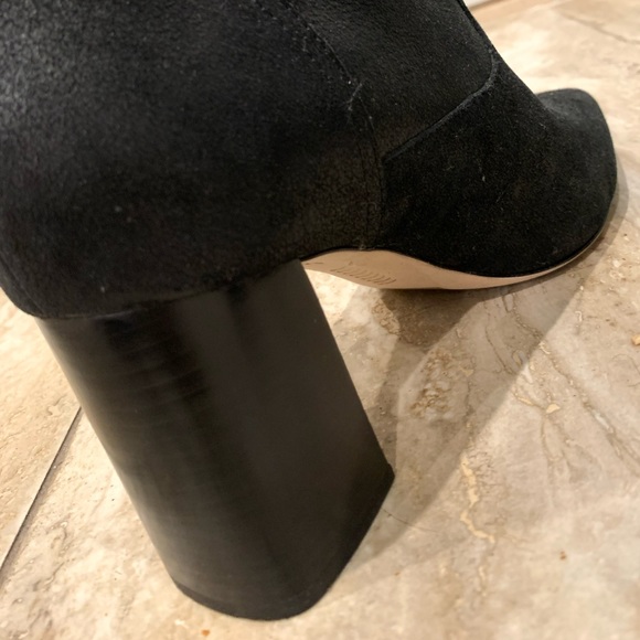 Paige Block Heel Bootie. Color: Black Distressed, size 9.5M - Picture 2 of 4